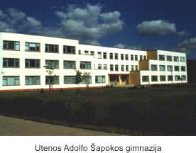 A. �apokos gimnazija
